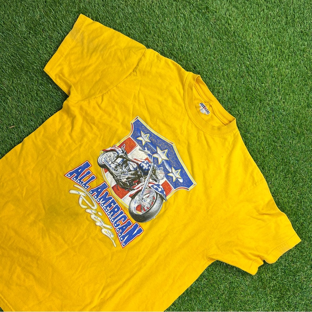 Jerzees Yellow Short‎ Sleeve Tee with Blue Graphic